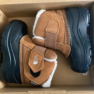 North face toddler boots